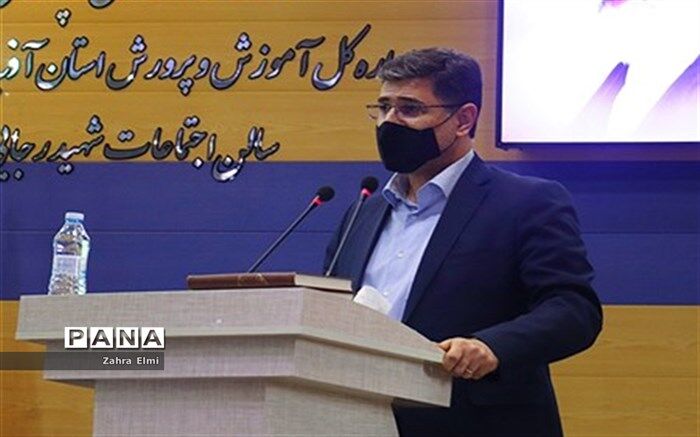 دانش‌آموز باید در محور تصمیمات مهم باشد