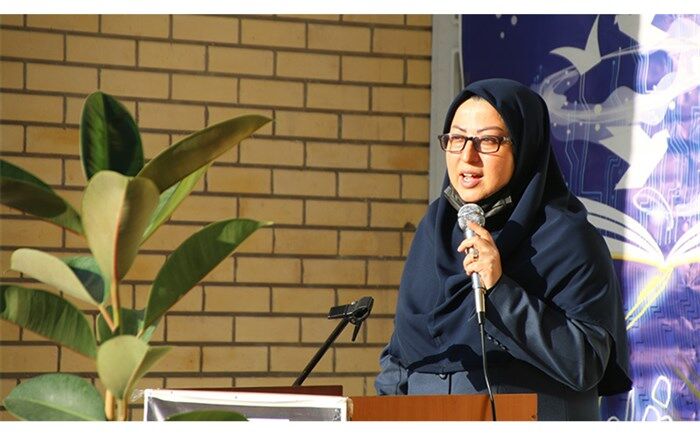 در کنار دانش‌افزایی، باید به تولید دانش جدید و گسترش دانسته‌ها بپردازیم