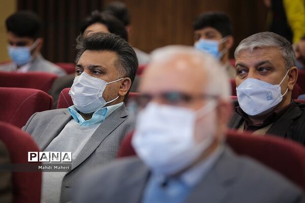 آیین تجلیل از افتخارآفرینان دانشگاه فرهنگیان