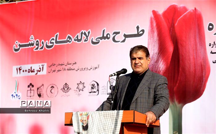 فولادوند: یکی از مهمترین کارکرد آموزش و پرورش، تربیت انسان‌های پایبند به مبانی اخلاقی است