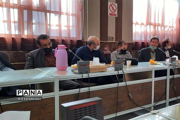 تقدیر از معاونان پرورشی ناحیه یک قم