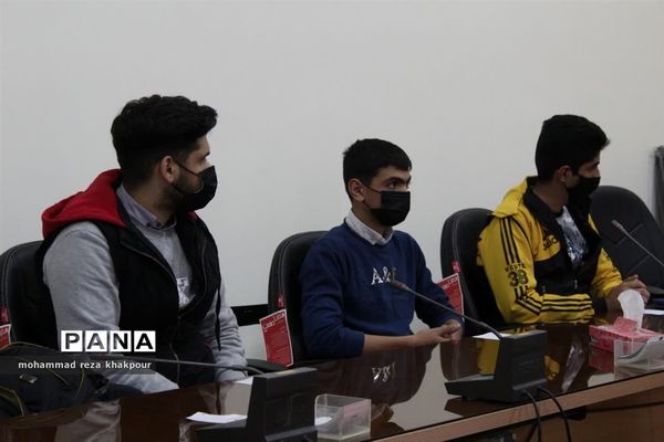 انتخابات مرکزی شورای دانش‌آموزی در محمودآباد