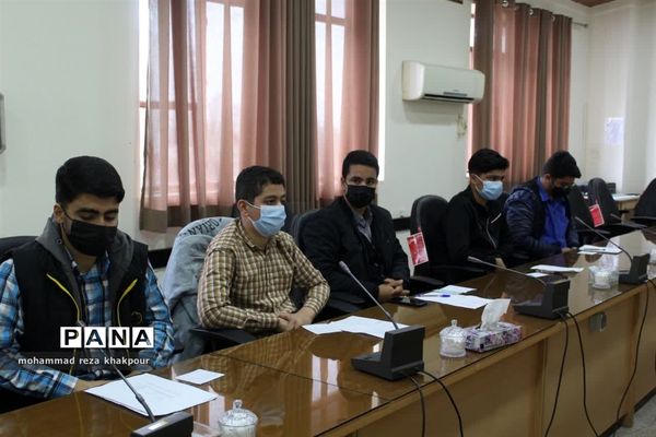 انتخابات مرکزی شورای دانش‌آموزی در محمودآباد