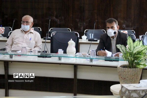 نشست روسای کانون‌های بازنشستگان شهرستان‌ها و مناطق استان بوشهر