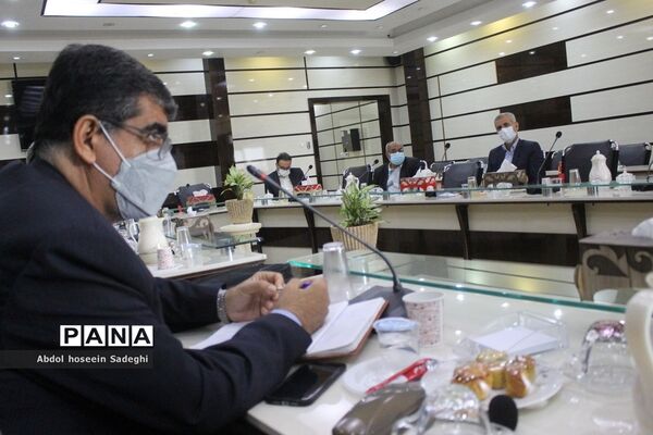 نشست روسای کانون‌های بازنشستگان شهرستان‌ها و مناطق استان بوشهر