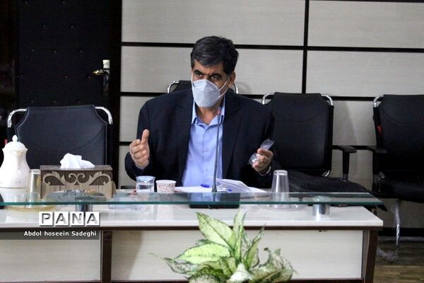 نشست روسای کانون‌های بازنشستگان شهرستان‌ها و مناطق استان بوشهر
