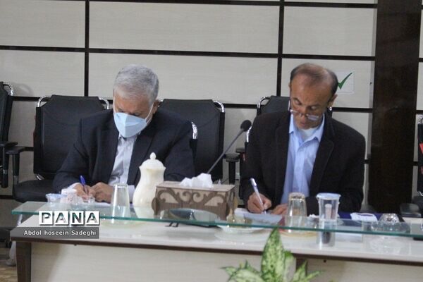 نشست روسای کانون‌های بازنشستگان شهرستان‌ها و مناطق استان بوشهر