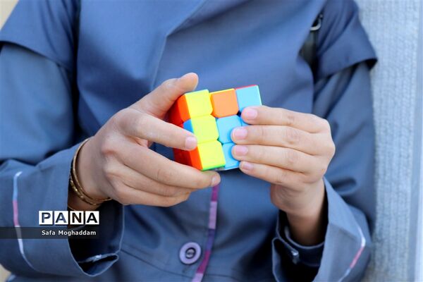 برگزاری مسابقات بازی‌های فکری سرگرمی رویش در شهر گله‌دار