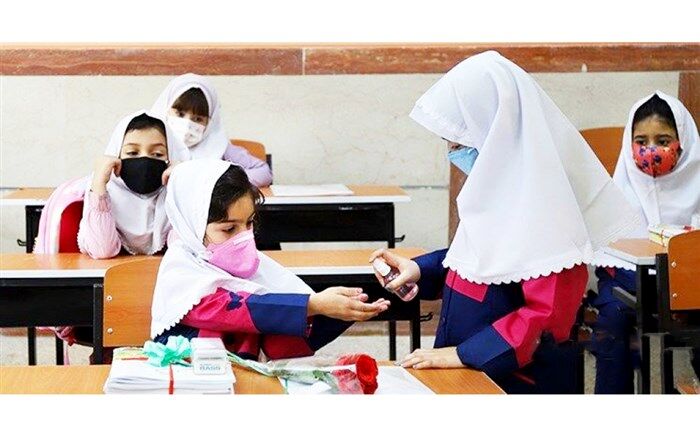 پایش روزانه سلامت دانش‌آموزان در استان