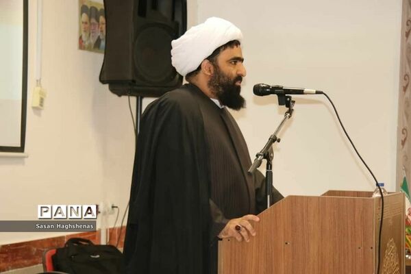 مراسم تجلیل از پژوهشگران آموزش و پرورش اسلامشهر
