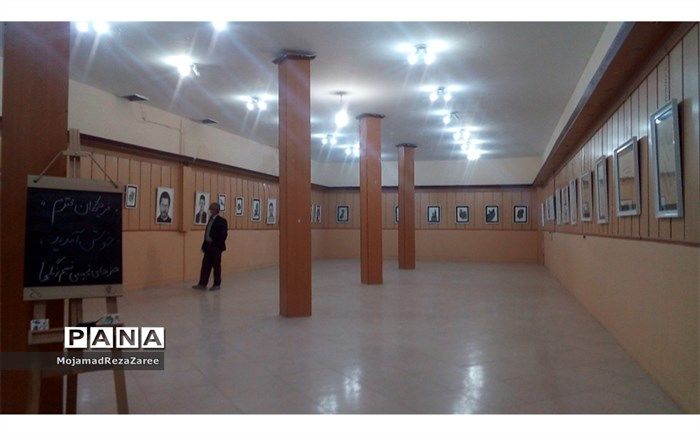 شروع به کار نمایشگاه «تبسم رنگ‌ها»در کاشمر