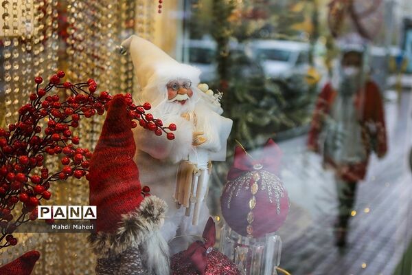 حال و هوای کریسمس در تهران