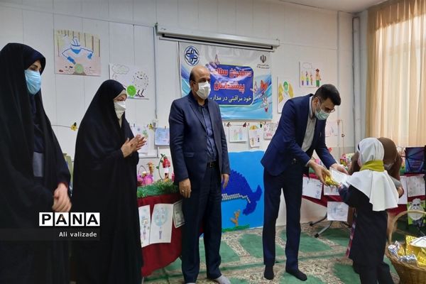 مراسم افتتاحیه سفیران سلامت در دبستان شهید ایزدپناه منطقه ۱۴