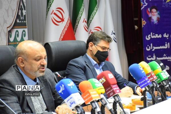 نشست جزئیات و شفاف‌سازی کمی و کیفی رتبه‌بندی معلمان در تبریز
