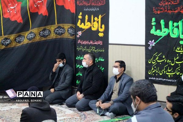 برگزاری یادواره لاله‌های فاطمی در ناحیه یک آموزش و پرورش قم