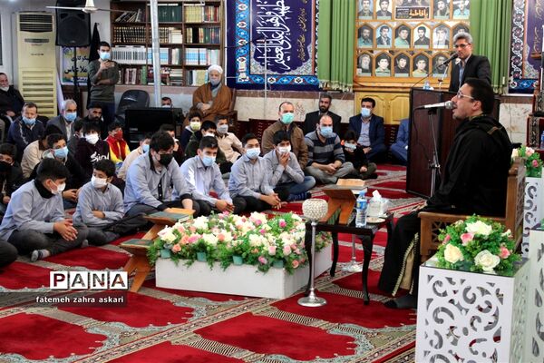 محفل انس با قرآن کریم در گلوگاه