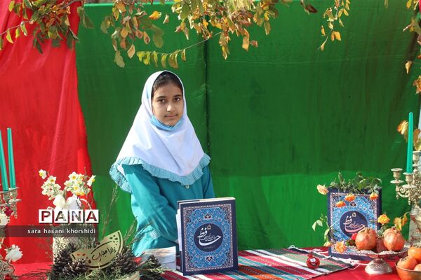 بازارچه صنایع دستی و غذاهای سنتی در دبستان تربیت گلوگاه