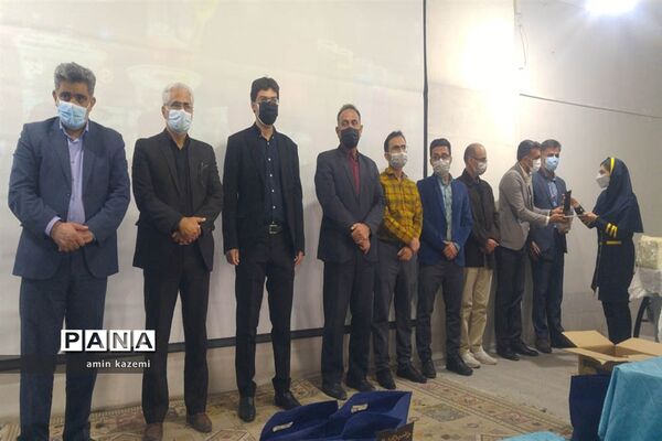 سومین دوره مسابقات سازه‌های ماکارونی و تجلیل از پژوهشگران برتر شهرستان داراب