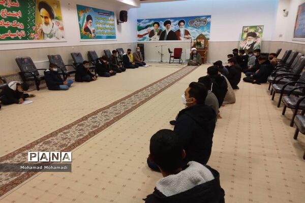 نشست قرارگاهی انجمن اسلامی دانش‌آموزان شهرستان  کاشمر