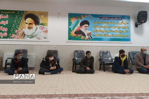 نشست قرارگاهی انجمن اسلامی دانش‌آموزان شهرستان  کاشمر