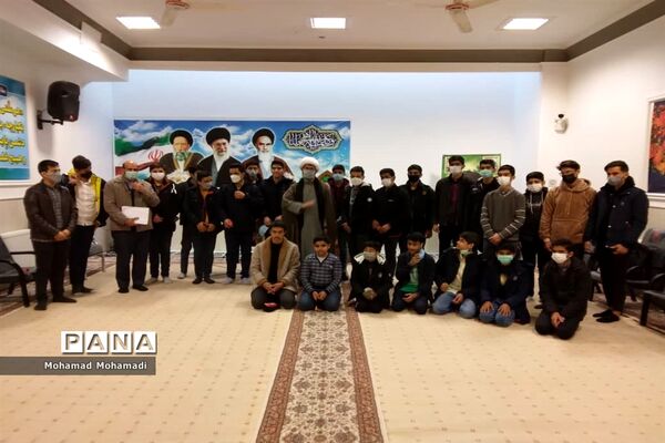 نشست قرارگاهی انجمن اسلامی دانش‌آموزان شهرستان  کاشمر