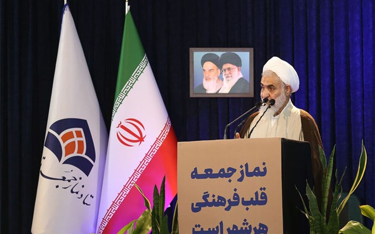 مسئولان برای بهبود وضعیت زندگی مردم تلاش کنند
