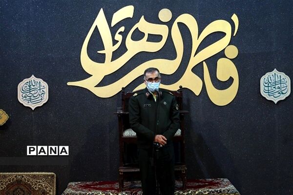 وداع مردم همدان با شهید «آقایی»