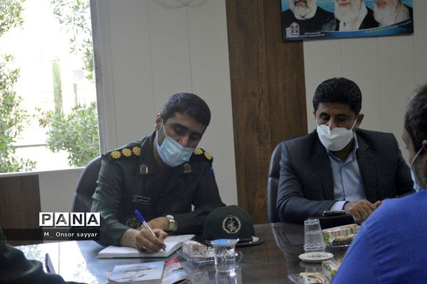 جلسه برنامه‌ریزی درس آمادگی دفاعی آموزش و پرورش استان بوشهر