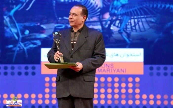 ساختار مستند تلویزیونی که شامل حاشیه‌ها و بی‌دقتی زیادی‌ است در فیلم‌های مستند ایرانی دیده می‌شود