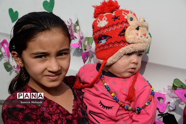 توزیع یک هزار بسته ویژه شب یلدا در مناطق محروم شهر شیراز