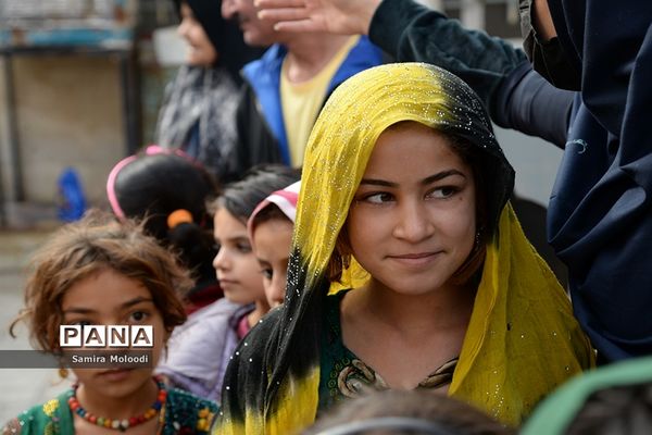 توزیع یک هزار بسته ویژه شب یلدا در مناطق محروم شهر شیراز