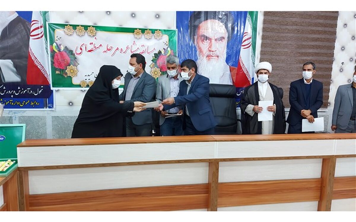 برگزاری مسابقات  فرهنگی ادبی  باعث  کشف استعدادهای دانش‌آموزان می‌شود