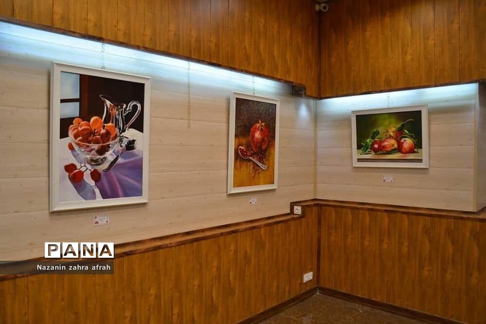 نمایشگاه نقاشی یک دقیقه بیشتر در دماوند