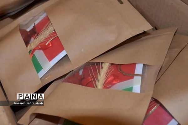 نمایشگاه نقاشی یک دقیقه بیشتر در دماوند