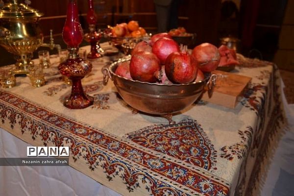 نمایشگاه نقاشی یک دقیقه بیشتر در دماوند