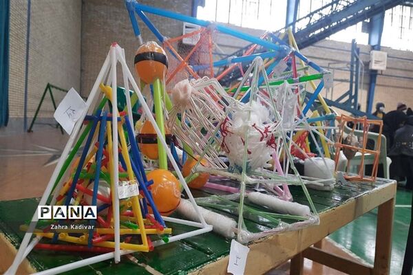هفته پژوهش در مدارس آباده