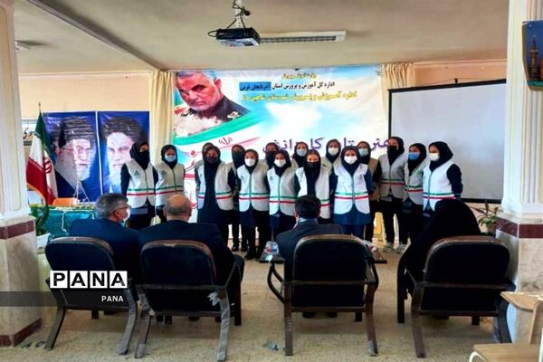 دوره آموزش بازمهندسی پیشتازان سازمان دانش‌آموزی در شاهین دژ