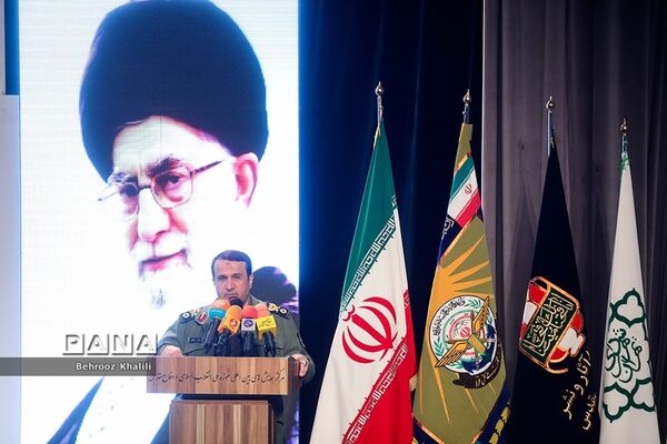 جشنواره کتاب سرو با رونمایی از  100عنوان کتاب حوزه جهاد، ایثار و شهادت