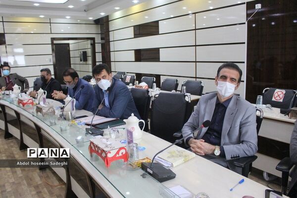 جلسه شورای معاونان  اداره‌کل آموزش و پرورش استان بوشهر