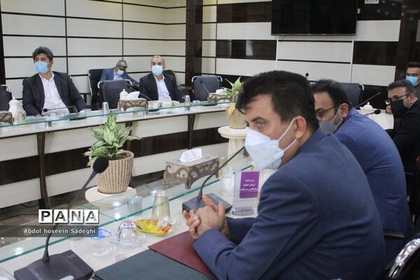جلسه شورای معاونان  اداره‌کل آموزش و پرورش استان بوشهر