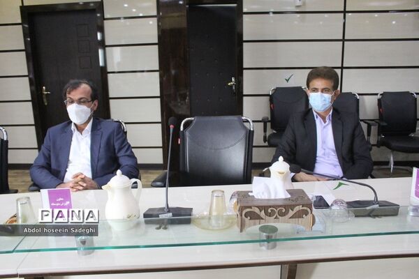 جلسه شورای معاونان  اداره‌کل آموزش و پرورش استان بوشهر