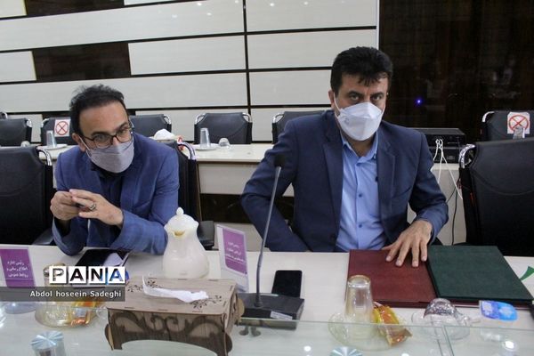 جلسه شورای معاونان  اداره‌کل آموزش و پرورش استان بوشهر