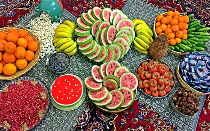 جولان هدایا و میوه‌های میلیونی در شب یلدا