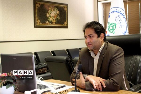 نشست هم‌اندیشی مسئولان سازمان دانش‌آموزی استان فارس