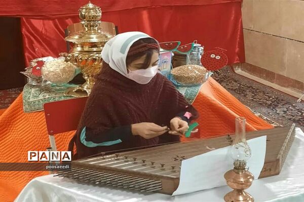 ویژه‌برنامه جشن یلدا در آموزشگاه مهر نوین شهرستان فیروزکوه