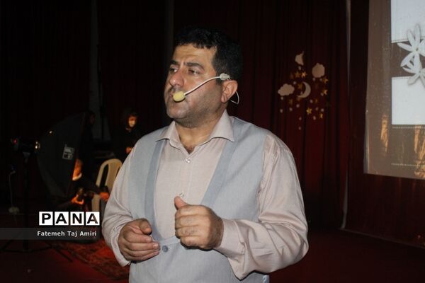 یلدای فاطمی مجتمع آموزشی پیشتازان شهرستان بوشهر