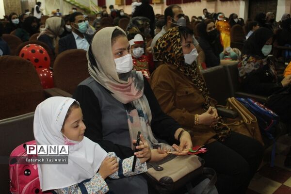 یلدای فاطمی مجتمع آموزشی پیشتازان شهرستان بوشهر