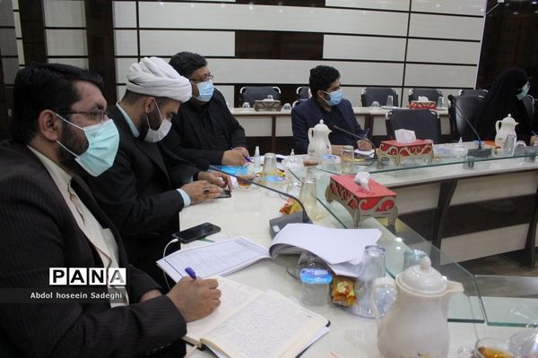 جلسه توجیهی طرح دانش‌آموز تراز انقلاب اسلامی استان بوشهر