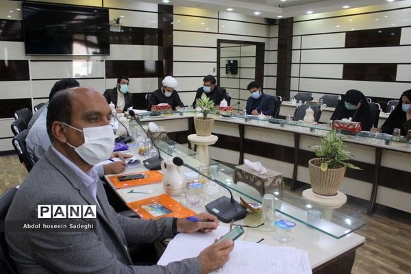 جلسه توجیهی طرح دانش‌آموز تراز انقلاب اسلامی استان بوشهر