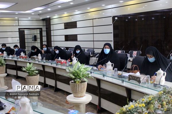 جلسه توجیهی طرح دانش‌آموز تراز انقلاب اسلامی استان بوشهر